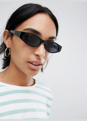 Стильные солнцезащитные очки черный (4-22) No Brand (313286025)