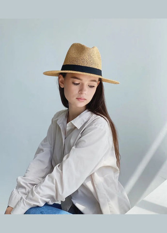 Шляпа женская на лето Федора с коричневой рафией с черной лентой D.Hats (283022795)