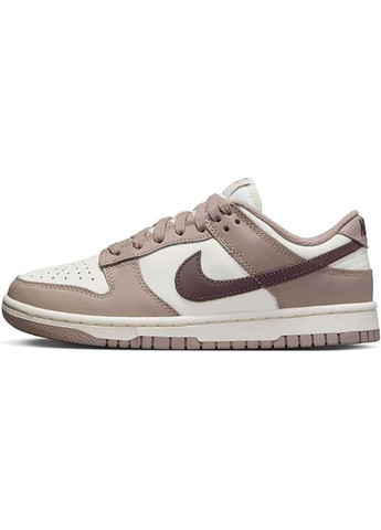 Жіночі Кросівки W DUNK LOW Бежевий Nike коричневі демісезони (367188645)