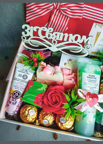 Оригінальний подарунок коханій на день закоханих, на 8 березня, подарунок дружині на день народження, дівчині Yves Rocher (373681216)