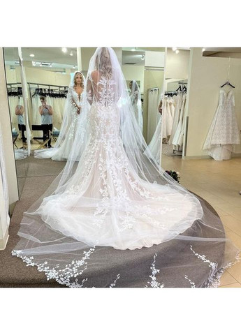 Фата різної довжини ( коротка, до стегна до кінчиків пальців, до п'ят, шлейф) одноярусна білий, айворі No Brand (369162446)