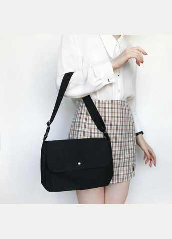 Сумка-месенджер чорна вмістовна крос-боді однотонна casual стиль класична елегантна крос боді базова панк альт корейський тренд No Brand (315501995)