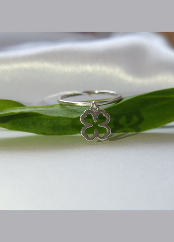 Срібна каблучка з підвіскою без каменів Конюшина 18.5 розмір срібло 925 проби Родоване 1184 1.06г No Brand (316323677)