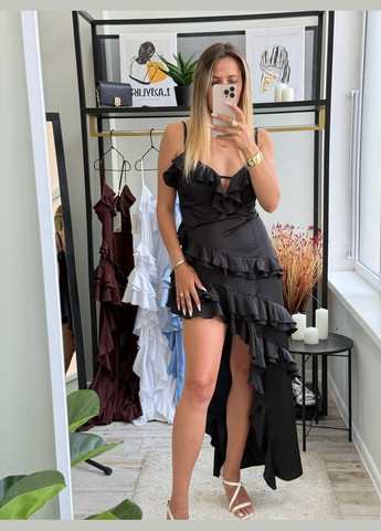 Чорна повсякденний сукня жіноча Гермес однотонна