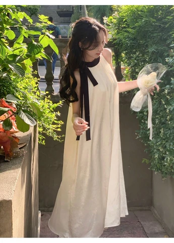 Кремова сукня SHEIN однотонна
