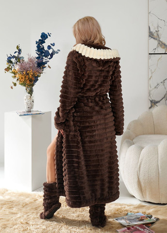 Теплый женский халат миди с капюшоном и сапожками полированная махра Selim-tekstil (356518134)