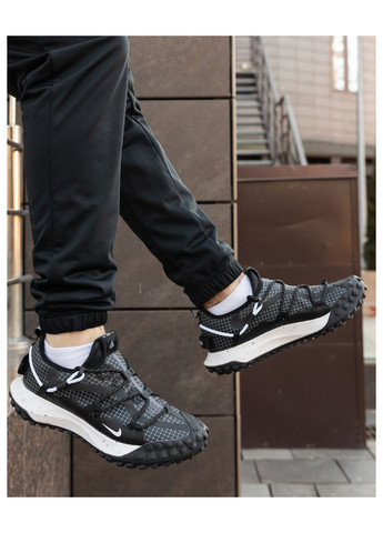 Сірі Осінні кросівки чоловічі mounth low gore-tex black white, вьетнам Nike ACG