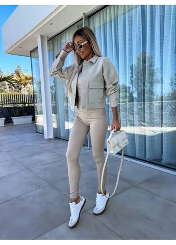 Бежевый женский женский пиджак прямого кроя No Brand - демисезонный