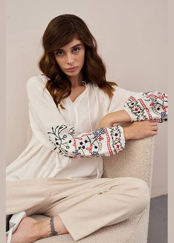 Молочная рубашка ESQ