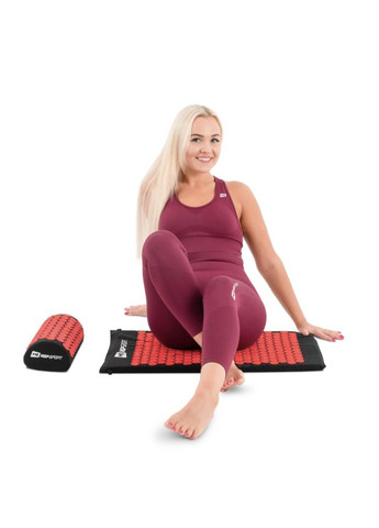 Подушка для акупунктуры HS-C037AP (Аппликатор Кузнецова) черно-красная Hop-Sport (361952742)