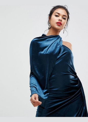Синее асимметричное бархатное платье меди Asos