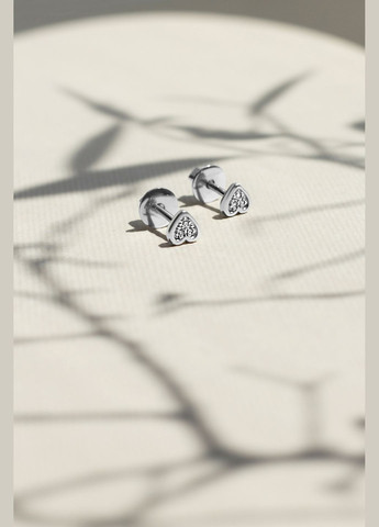 Серебряные серьги-гвоздики Сердце (4900) IRIJ (331016778)