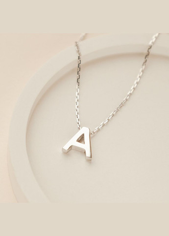 Кольє срібне маленька літера А на тонкому ланцюжку без камінців Каштан (342335326)