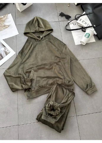 Велюровый костюм на меху❄️ No Brand (377431060)