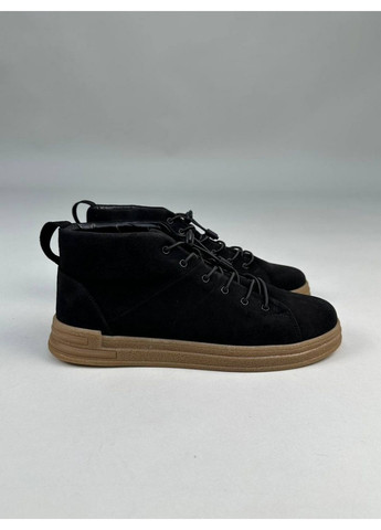 Черные осенние замшевые мужские ботинки VZUTIK