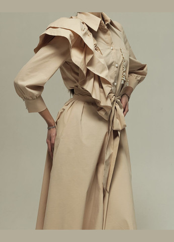 Бежевое кэжуал платье весенне-летнее Of White