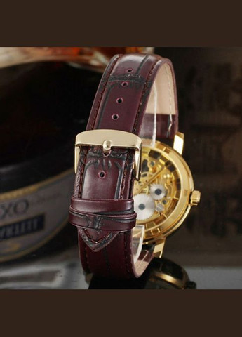 Gold Winner (331601467)