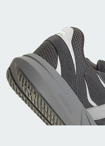 Серые демисезонные кроссовки lightblaze adidas