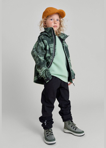 Зеленая демисезонная куртка softshell Reima AITOO