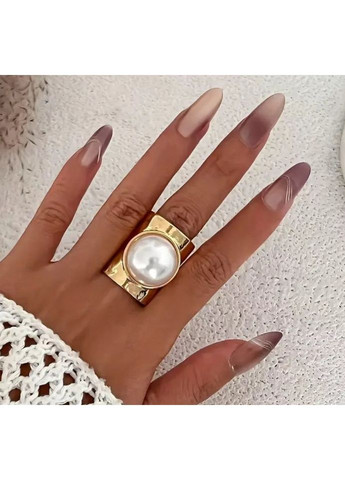 Кільце жіноче Широке акцентне з намистиной No Brand (351385016)