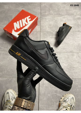 Черные демисезонные кроссовки мужские nike air force 1 low black orange найк аир форс 1 премиум No Brand