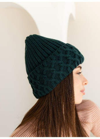 Жіноча зимова шапка «Вікторія» з шерсть 20% орнаментом та флісовою підкладкою темно No Brand (364684905)