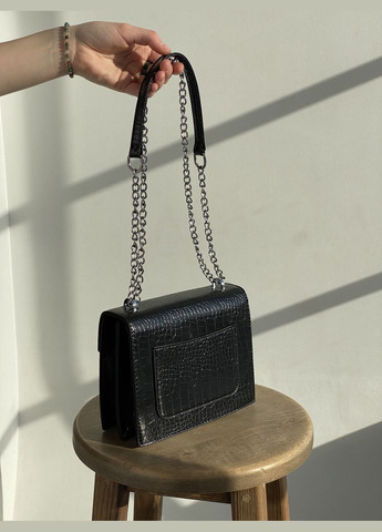 Жіноча сумка крос-боді рептилія чорна No Brand (292631165)