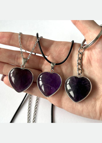 Кулон з натуральним каменем Аметист в оправі у формі серця на шнурку в подарунковій коробочці Овен (331291793)