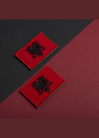 Набор шевронов 2 шт. на липучке Флаг Албании, вышитый патч нашивка 5х8 см IDEIA (275869361)