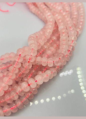 Рожевий кварц на нитці без замка 5.5х8 мм 40 см. No Brand (313930968)
