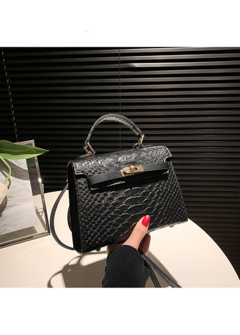 Жіноча класична сумка кросбоді через плече з екошкіри з клапаном RoyalBag P2-8535 (332214207)