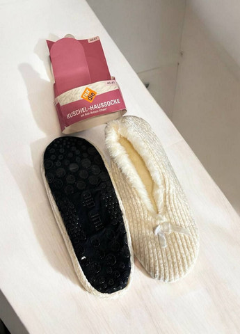 Бежевые тапочки Nur Die