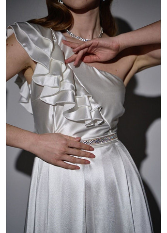 Молочна вечірня сукня асиметрія максі 25004 молочна Tanita-Romario