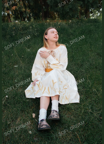 Молочное женское вышитое платье "колосья" с акцентным поясом ESQ