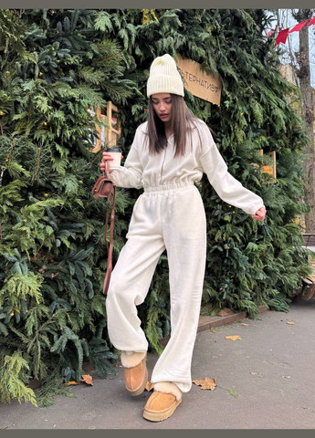 Зимний молочный комбинезон на флисе с резинкой на талии –очень удобный выбор для стильных и тёплых зимних образов No Brand 208 однотонный молочный