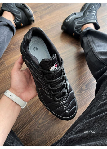 Черные кроссовки tn black No Brand