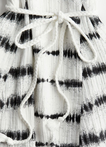 Молочна кежуал сукня H&M в смужку