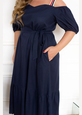 Темно-синее коктейльное платье с открытыми плечами Minova однотонное