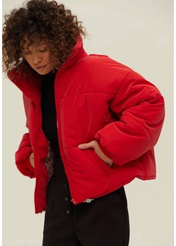 Красная зимняя куртка женская пиле-водо отталкивающая Style Point