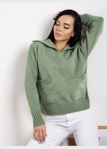 Жіночий светр із двома кишенями оливкового кольору р.42/46 405082 New Trend (285711979)