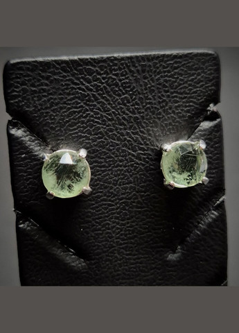 Срібні сережки з натуральними природними каменями кіанітом зеленого м’ятного кольору, сережки-гвіздки / пусети жіночі Handmade (327096624)