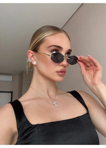 Очки солнцезащитные унисекс ромбы Jaguar безободковые черные No Brand (365248026)