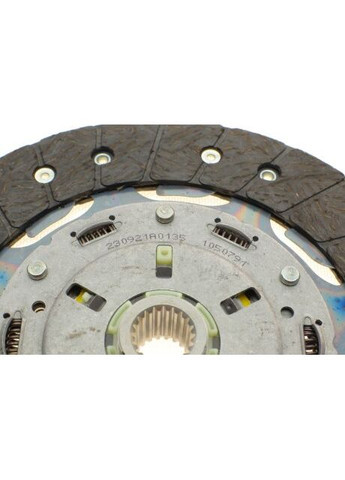 Комплект зчеплення CLUTCH SET (DISC+PRESSURE PLATE) SAT OPEL ASTRA, MERIVA B16DTH 1/2014-> 828577-ua Valeo (366132065)