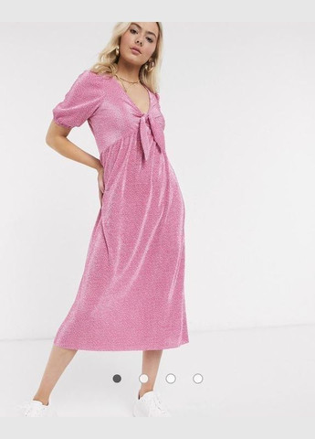 Розовое платье меди в горошек Asos