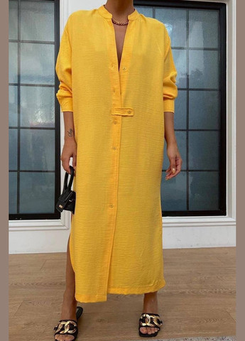Желтое джинсовое платье женское однотонное желтого цвета в греческом стиле Let's Shop однотонное