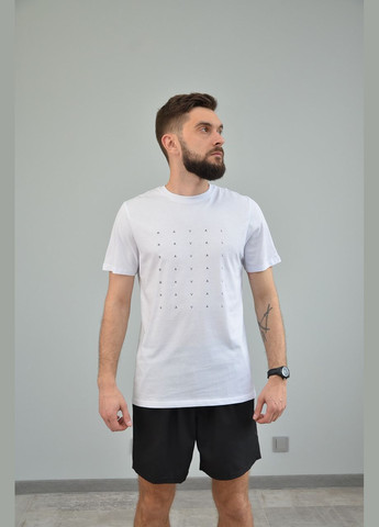 Белая мужская футболка, разные цвета (размеры: 48,, 52, 54), 50 No Brand