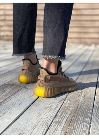 Цветные летние кроссовки adidas yeezy boost 350 v2 earth адидас изи буст No Brand