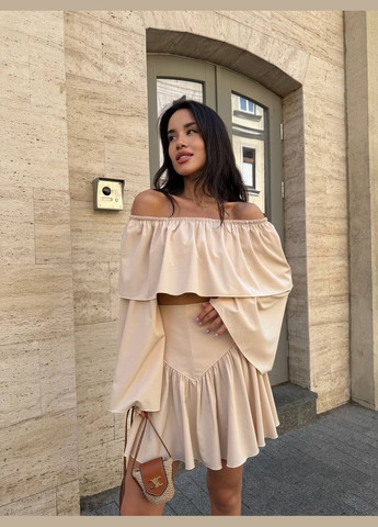 Бежевий літній жіночий комплект з топом та спідницею Avanti