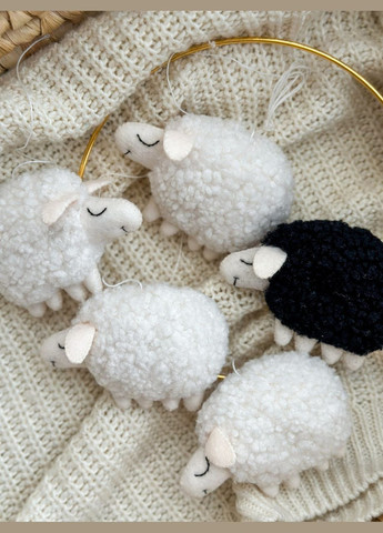 Детский музыкальный мобиль на кроватку для младенцев WooolyWool «Барашки» с 35 мелодиями No Brand (342757827)