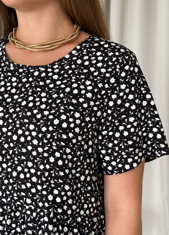 Черное пляжное, повседневный, кэжуал летнее свободное платье трапеция из штапеля в цветочек клеш, а-силуэт Merlini с цветочным принтом